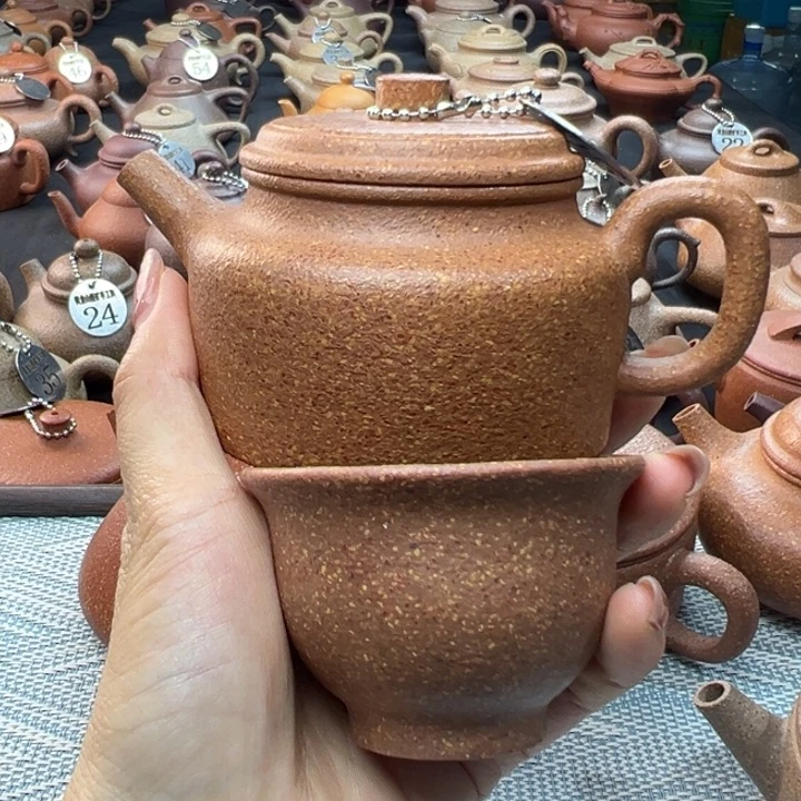独***雪紫砂壶的造型真的很不错