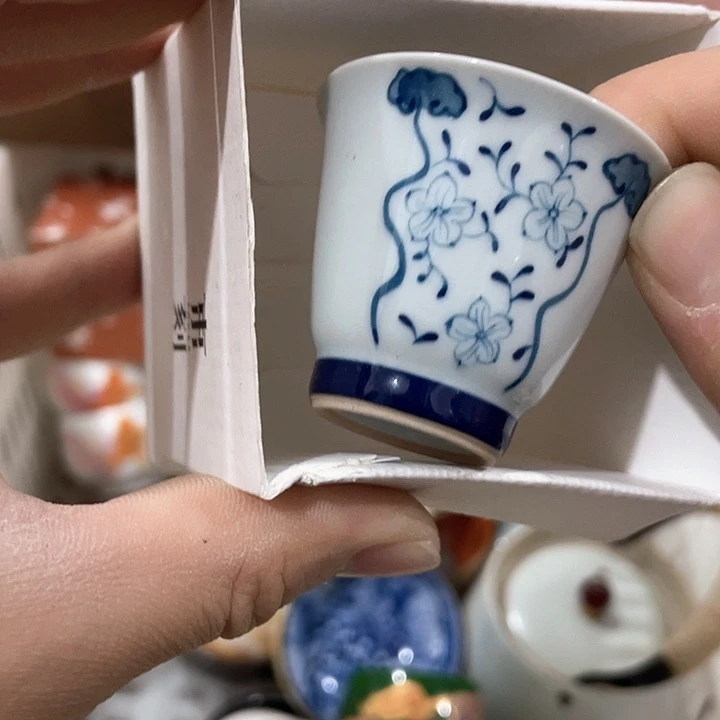 陶瓷茶具全部清清完回家过年