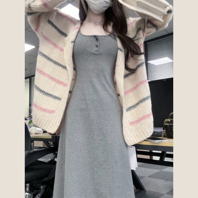 2025新款高级感开春穿搭配灰色吊带连衣裙子女装夏季一整套装长裙