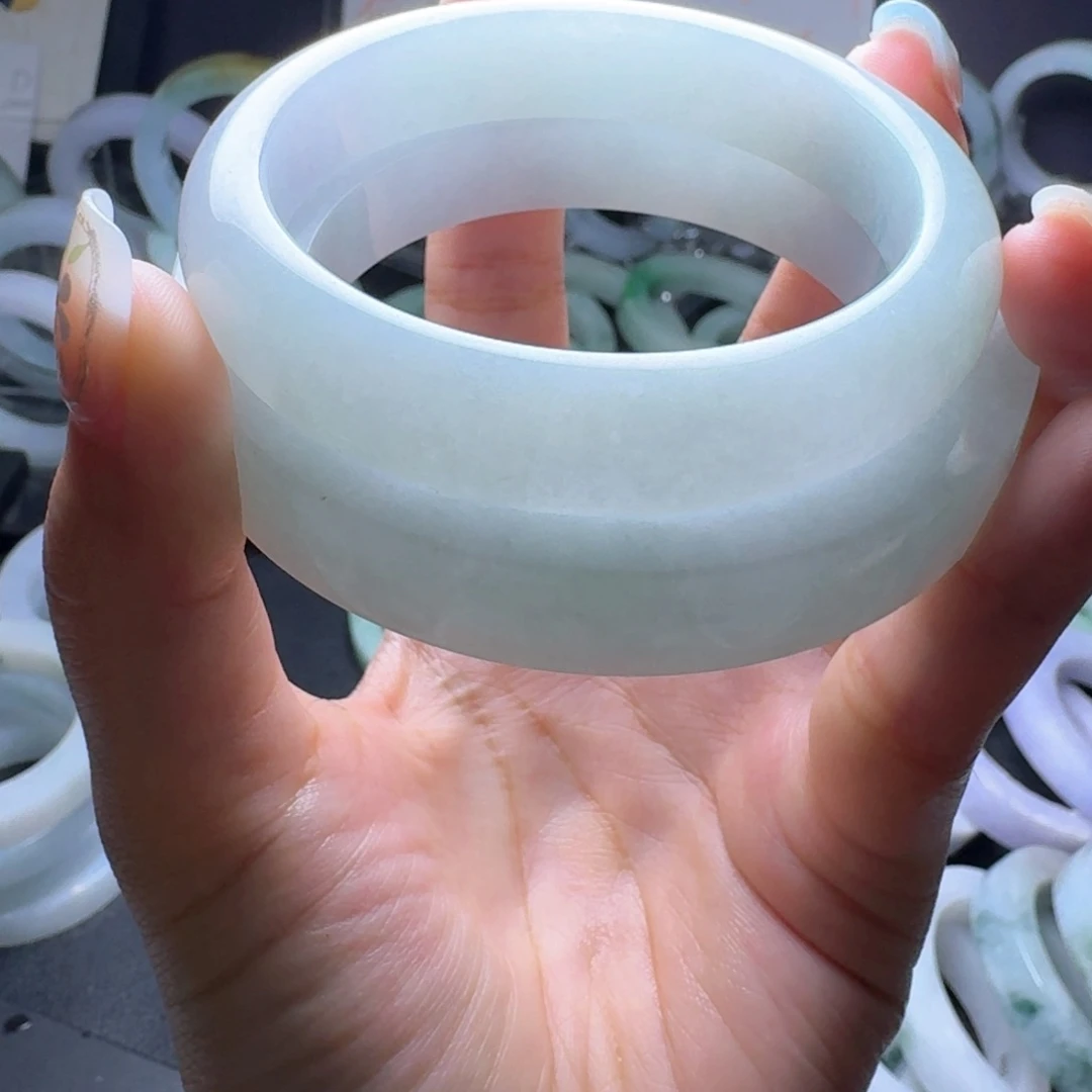 定制翡翠翡翠手镯未镶嵌