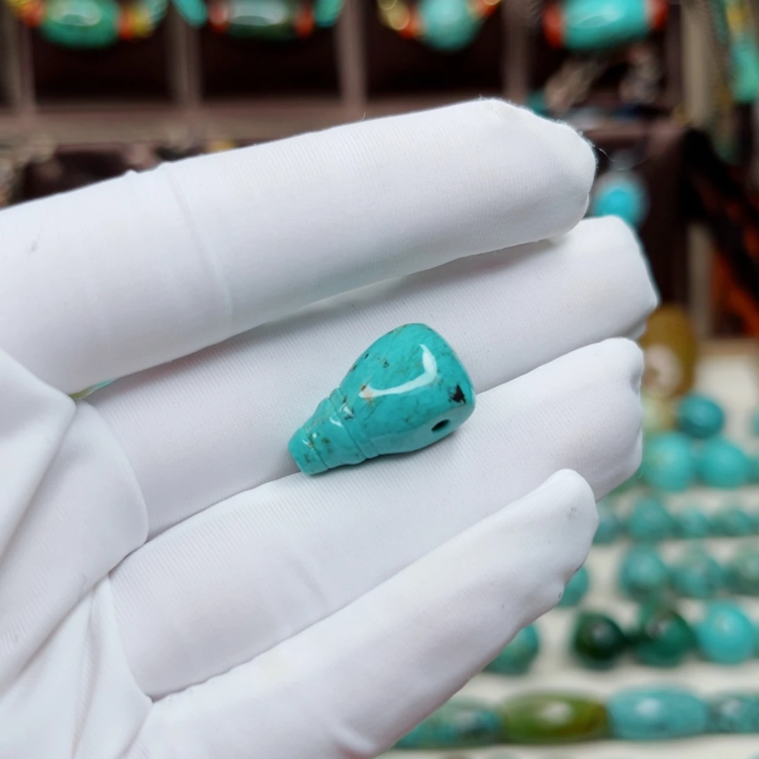 绿松石未镶嵌纯天然原矿绿松石