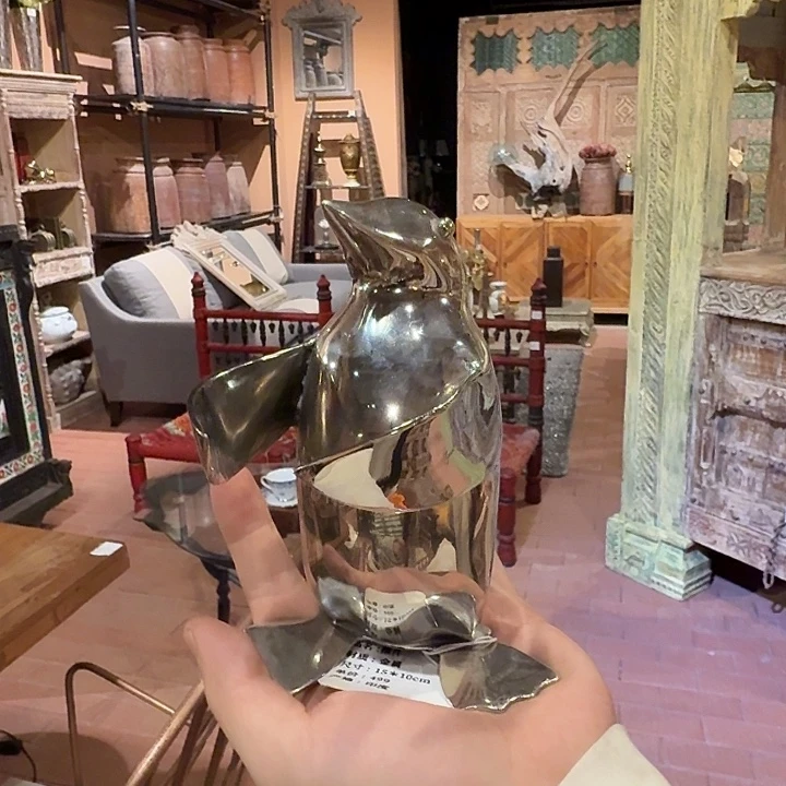 星***猫黑胡桃木木家具等领域进行合作研究