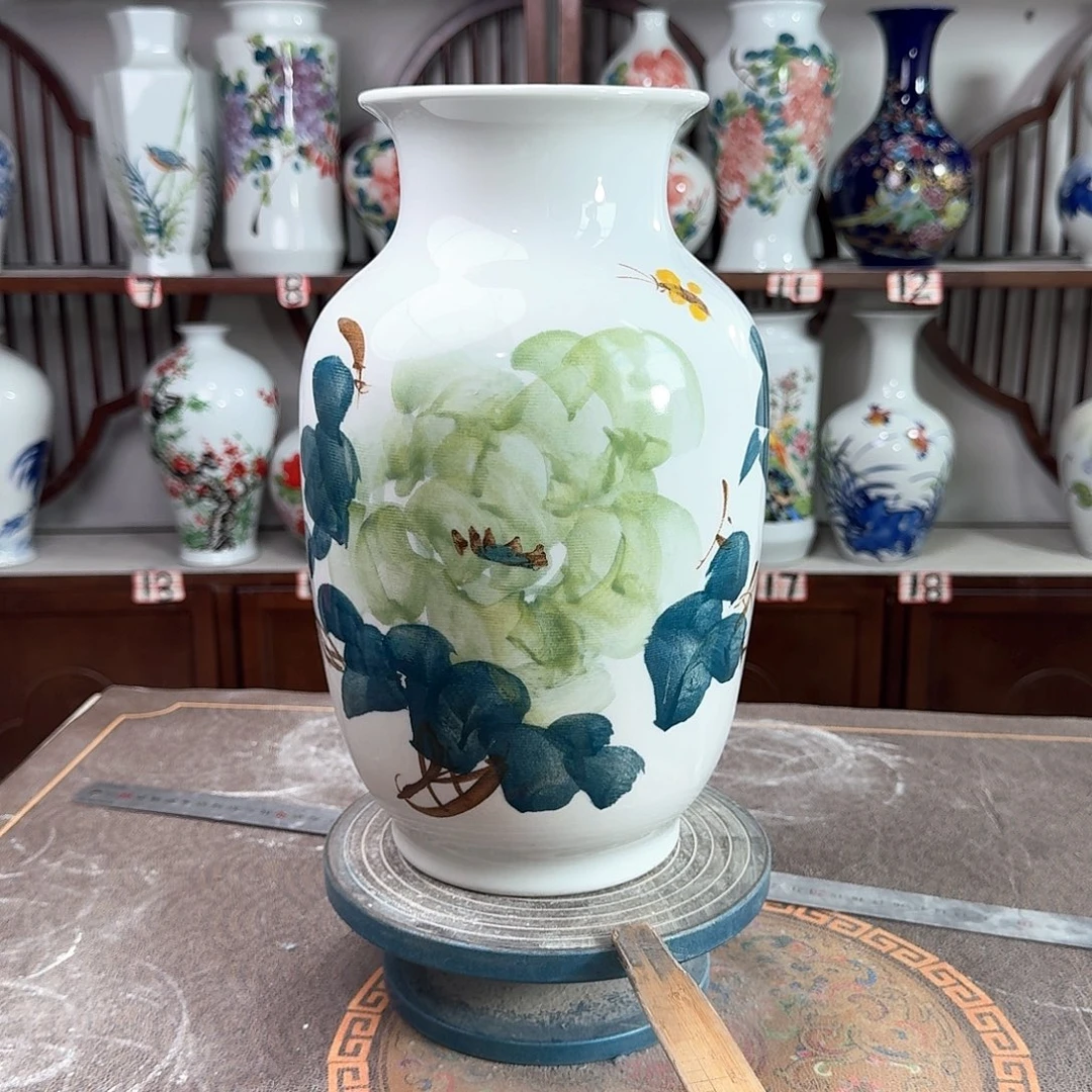 陶摆件景德镇陶瓷大冬绿牡