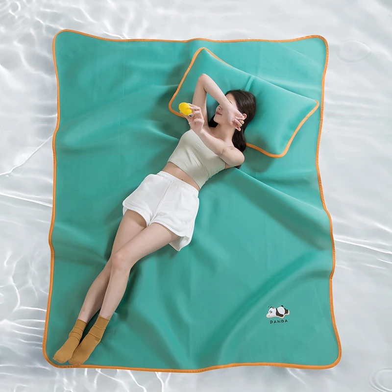 2025新款可水洗贪睡熊猫凉感冰皮凉席