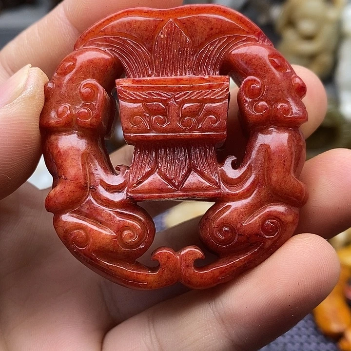 未镶嵌蛇纹石玉颈饰