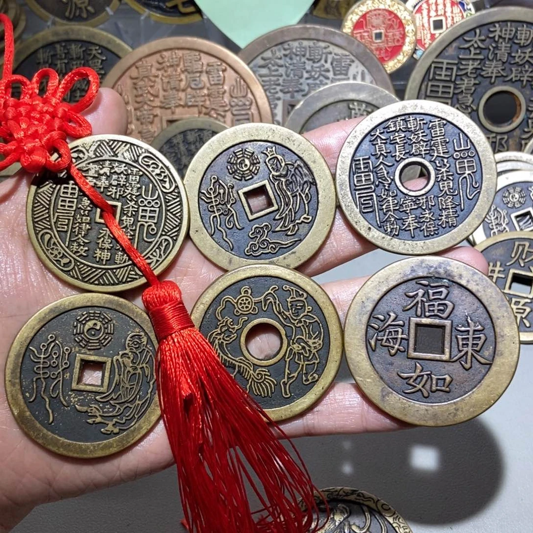 铜微瑕现代工艺品