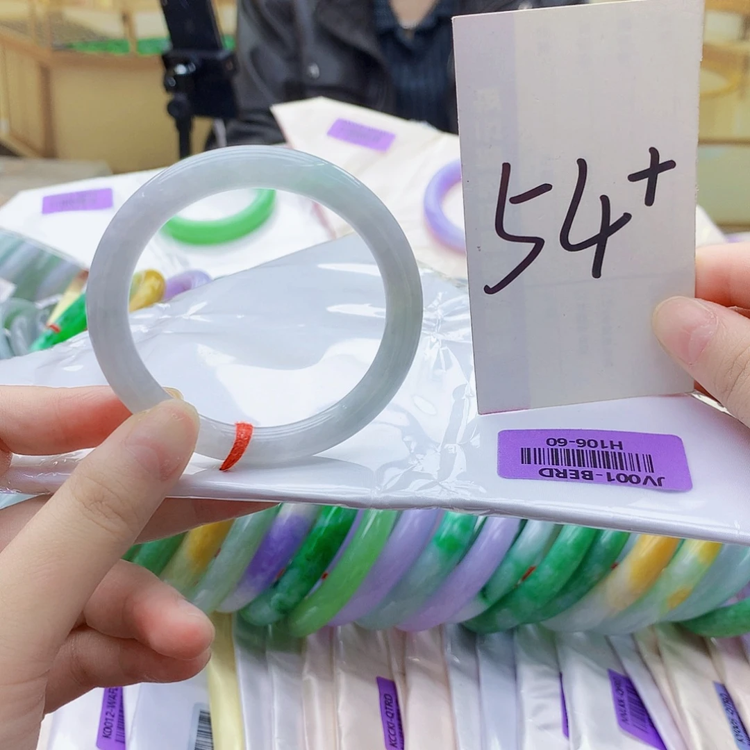 翡翠未镶嵌手镯nn