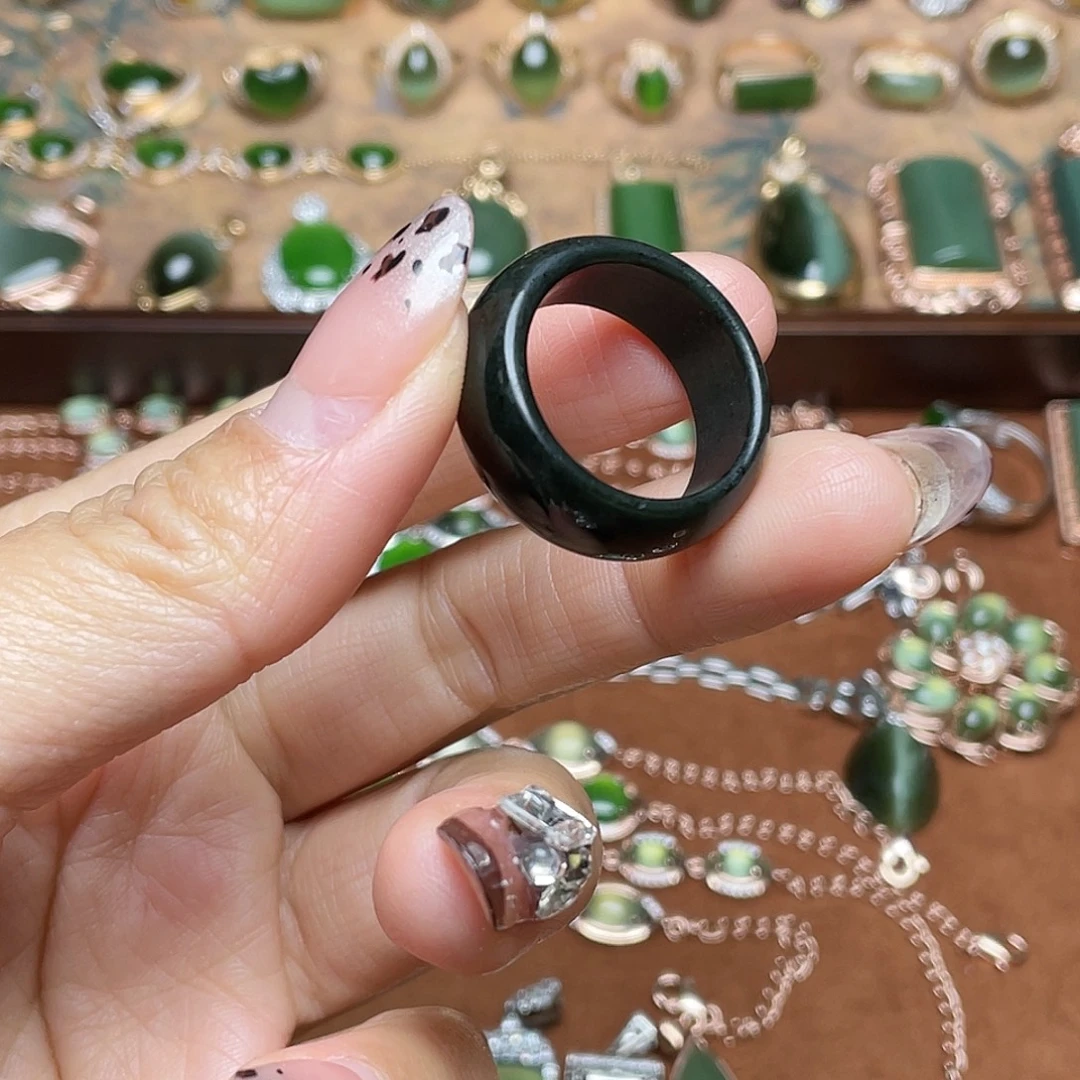 和田玉（青玉）未镶嵌吊坠(不含链)戒圈