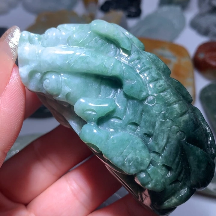 翡翠未镶嵌颈饰保真天然A货翡翠