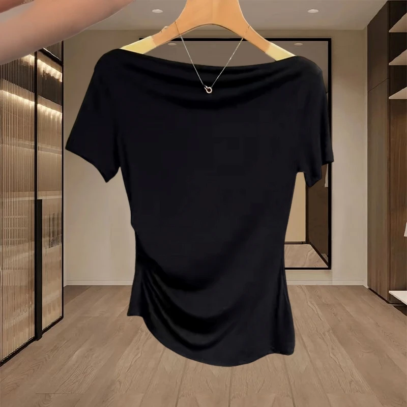 不规则设计感短袖T恤衫2025夏季新款女士黑色冰丝一字肩短款上衣