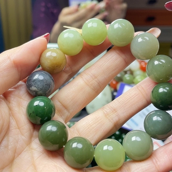 和田玉手链未镶嵌