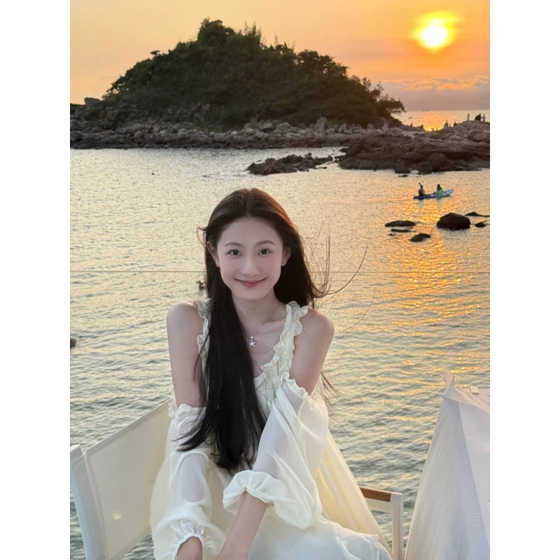 MARIE.COCO法式小众设计感露肩连衣裙夏季海边度假风绝美飘逸长裙