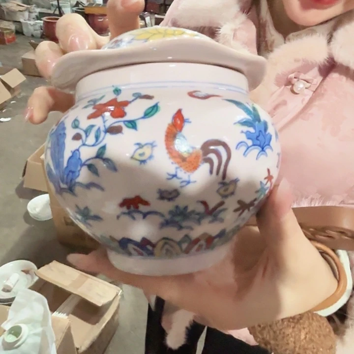 陶摆件景德镇高温红希希茶叶罐