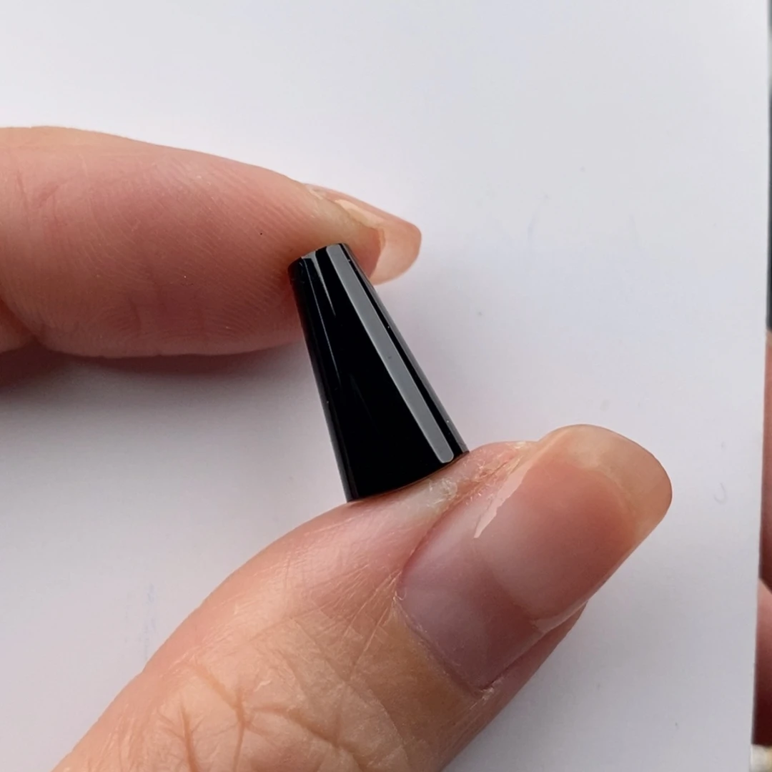 颈饰未镶嵌翡翠裸石