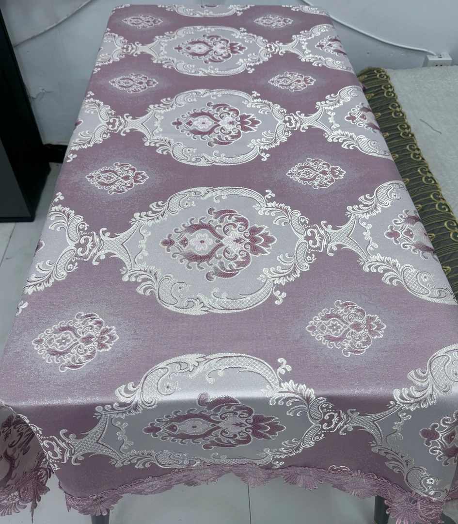 内径110*160（含花边120*170）天丝贡缎雕花提花桌布