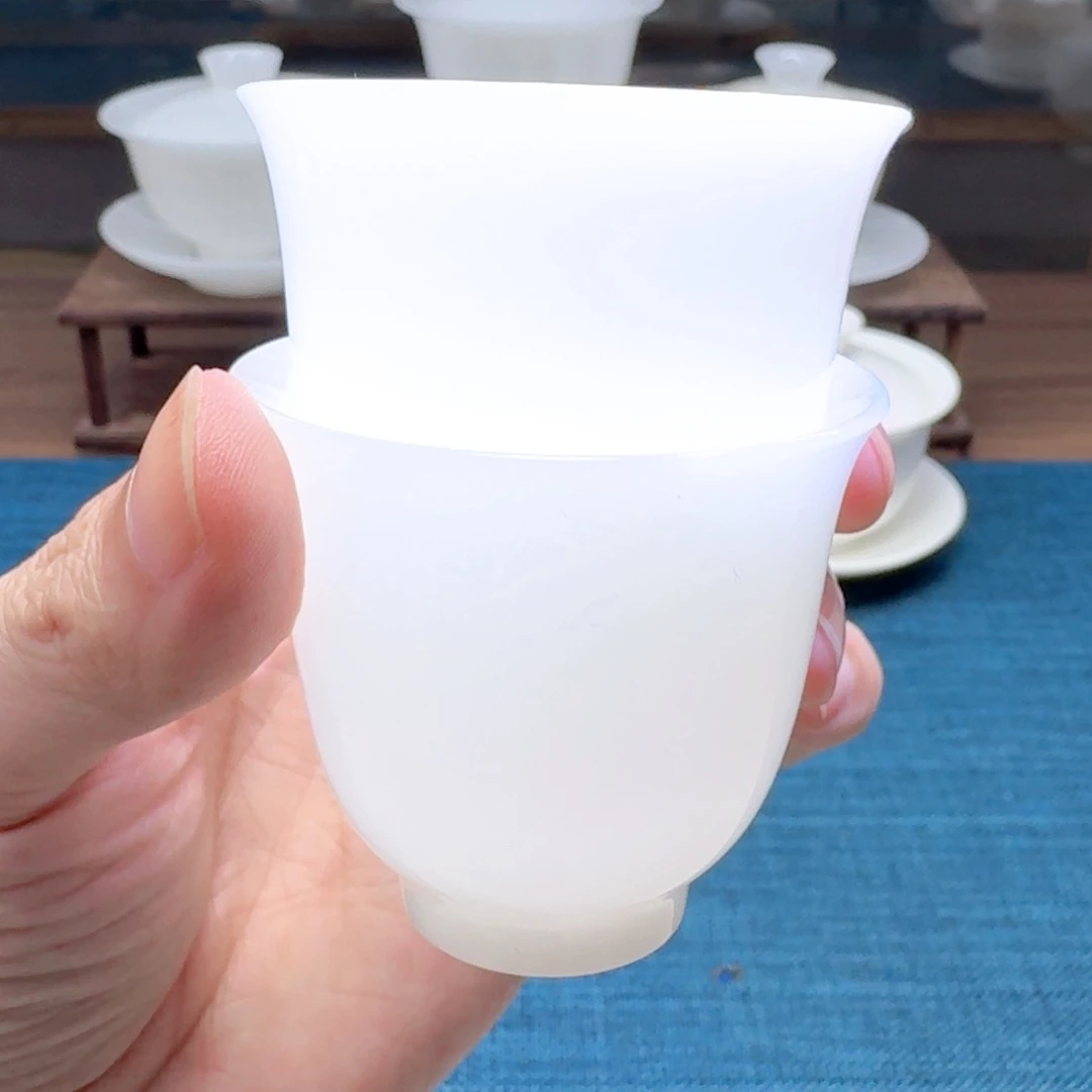 璞玉冰种玉瓷茶具