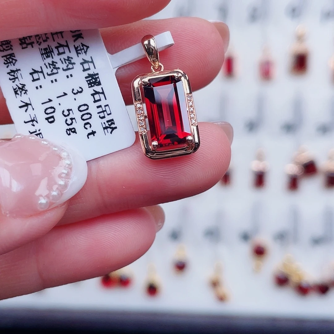 石榴石吊坠(不含链)18K金镶嵌