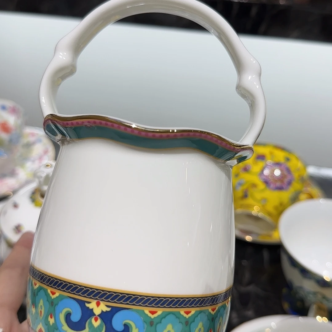 骨瓷珐琅彩工艺制作