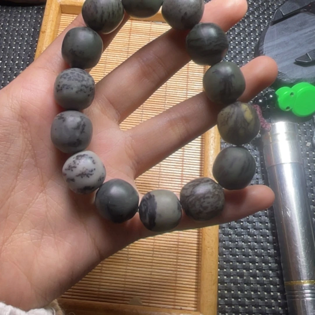 未镶嵌和田玉珠宝半成品