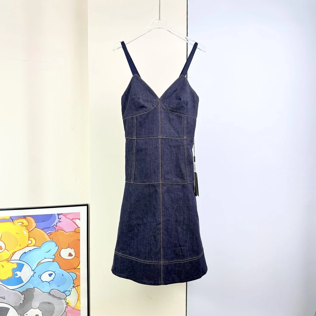 未使用 FENDI/芬迪 闲置/Fendi/芬迪/连衣裙/40码/Xspk876