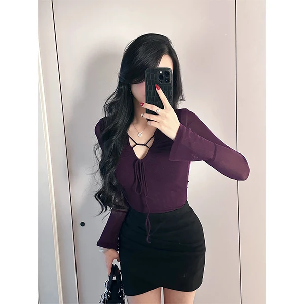 迈沃格风情万种  初秋御姐风情紫色网纱修身收腰显瘦长袖上衣