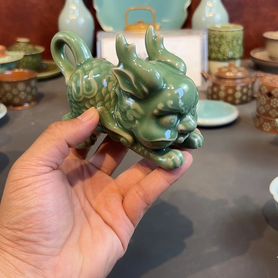 瓷片龙泉青瓷龙泉青瓷