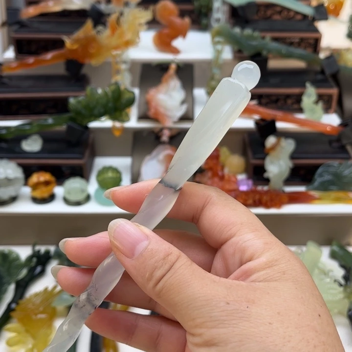 蛇纹石玉未镶嵌岫玉发簪