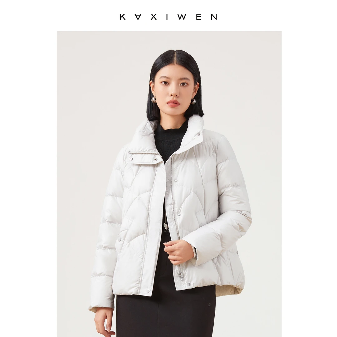 【籽言专属】简约气质显瘦立领短款羽绒服X10AYE8687