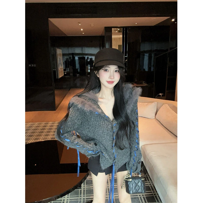 2025秋冬季新款大翻领海军领针织开衫女加厚毛衣上衣女配显瘦裙裤