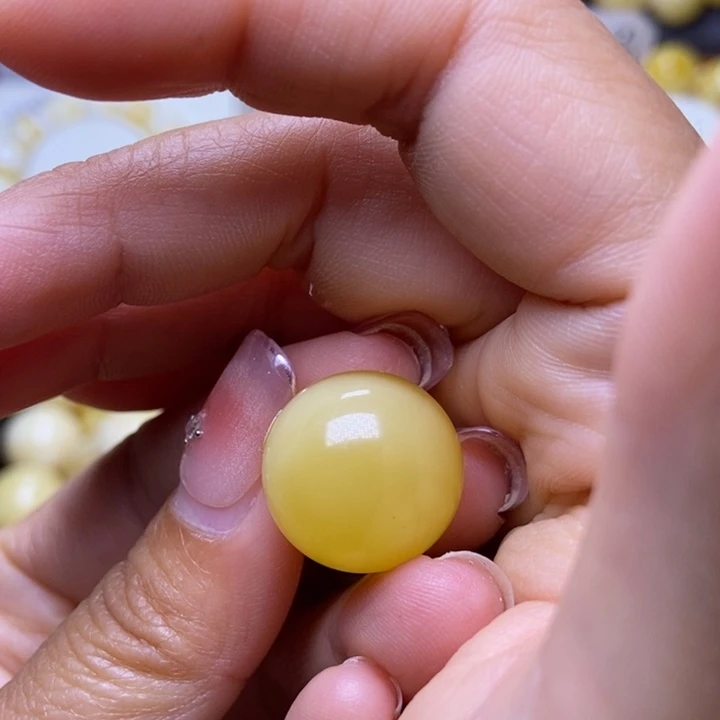 未镶嵌琥珀裸石星筠珠宝优选1