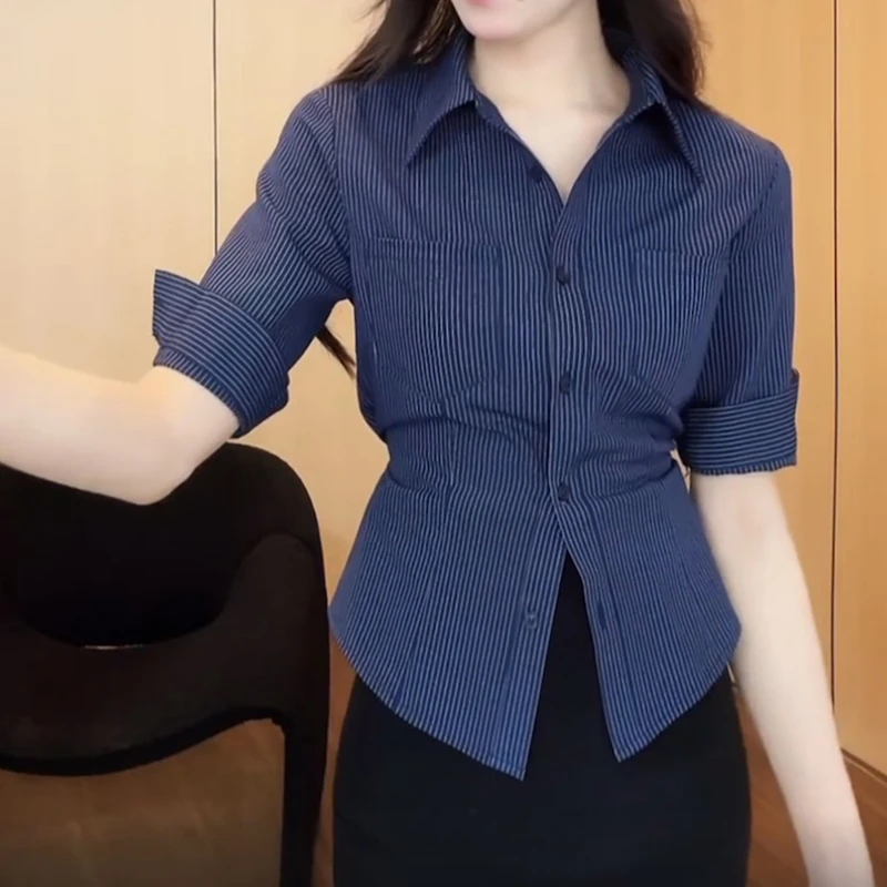 2025夏季新款衬衣气质通勤显瘦上衣韩版Polo领洋气时尚短袖衬衫女