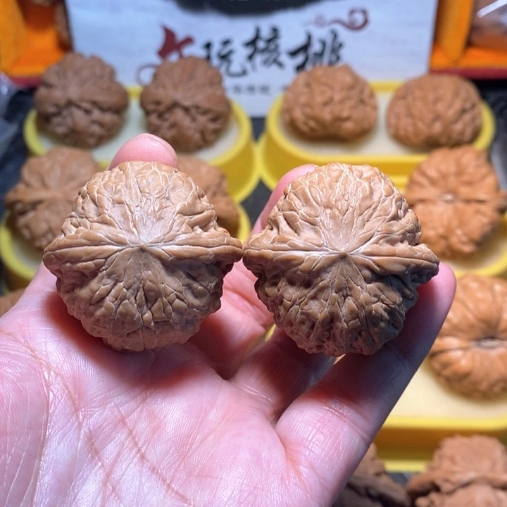 文玩核桃把件铁锤全品 37 37