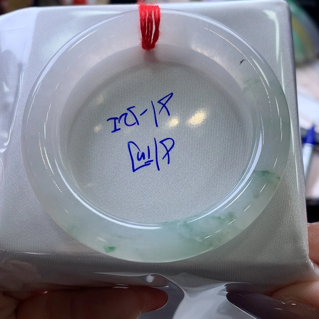 翡翠未镶嵌手镯51圆