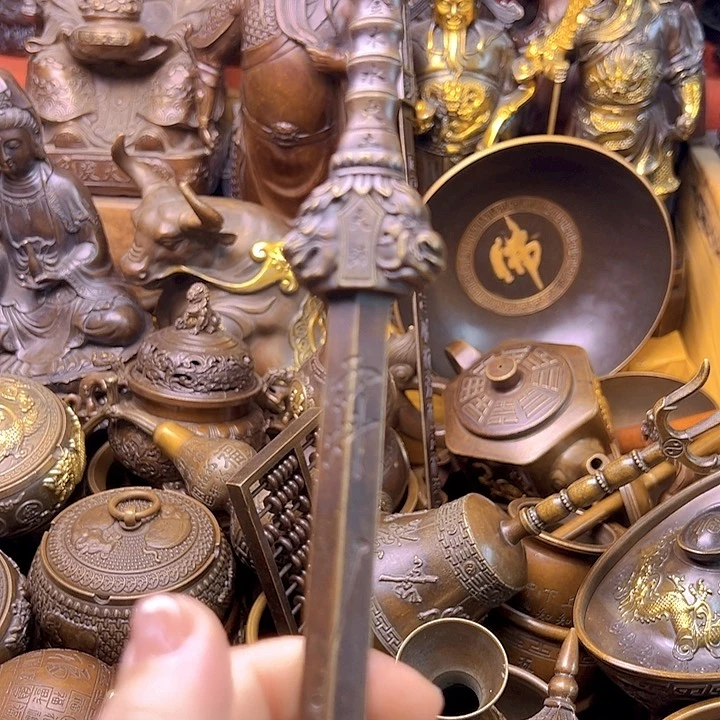 铜1233666678897667889