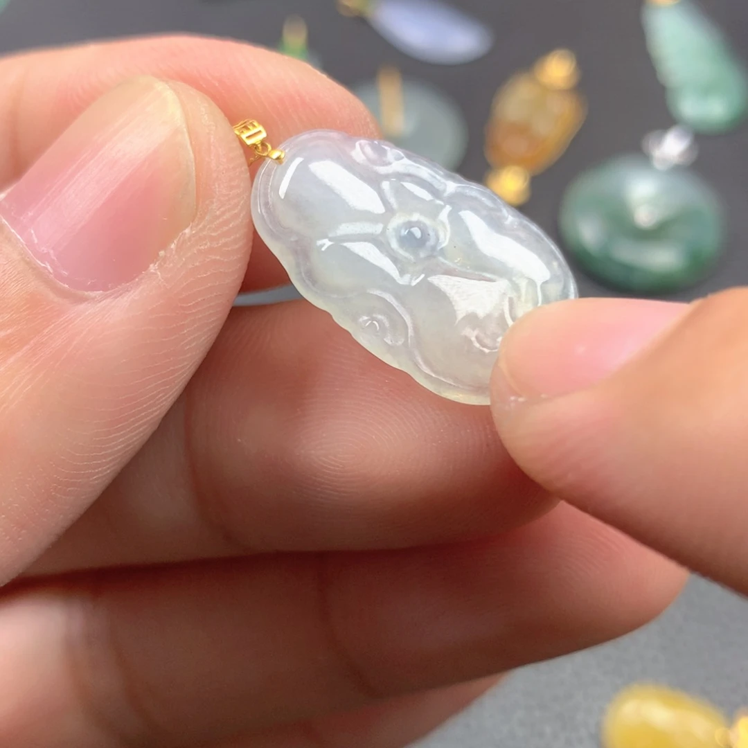 【闪购商品】颈饰18K金镶嵌翡翠翡翠