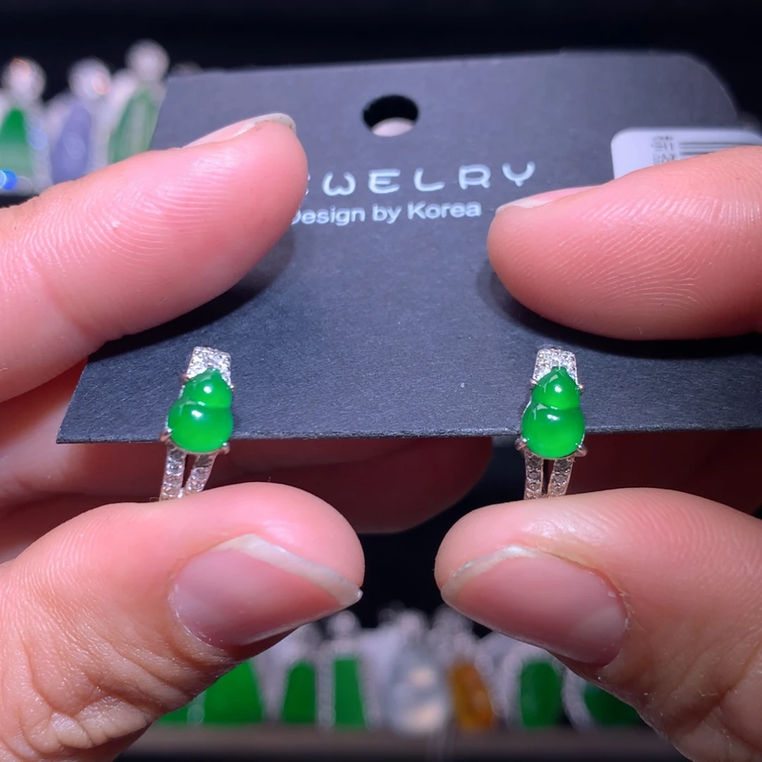 【闪购商品】颈饰银S925镶嵌翡翠天然翡翠