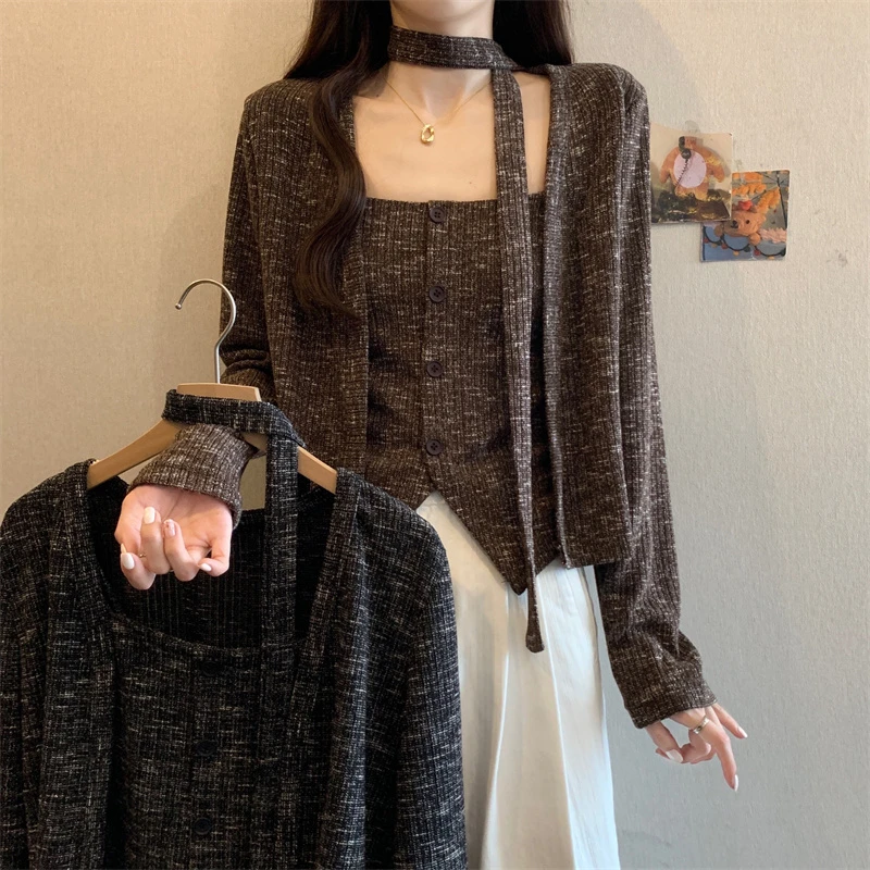 实拍~大码韩版复古设计感吊带针织背心+开衫外套两件套件套上衣