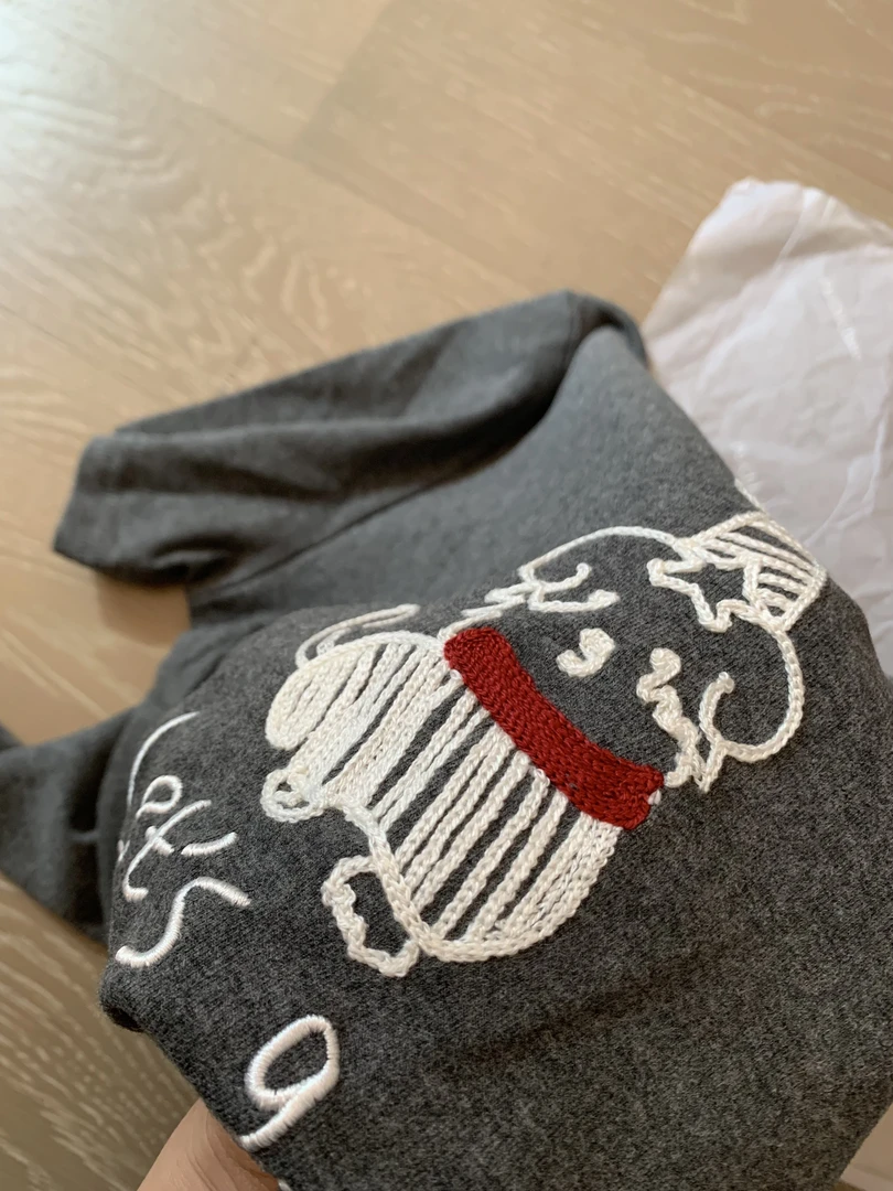 【朴大艺】快乐小狗韩系卡通刺绣磨毛T恤早春圆领短袖上衣