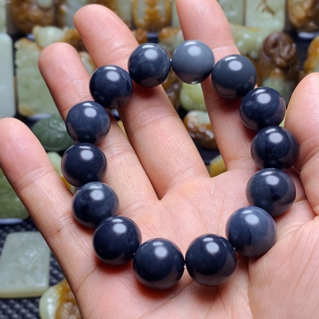 国***信和田玉未镶嵌吊坠(不含链)