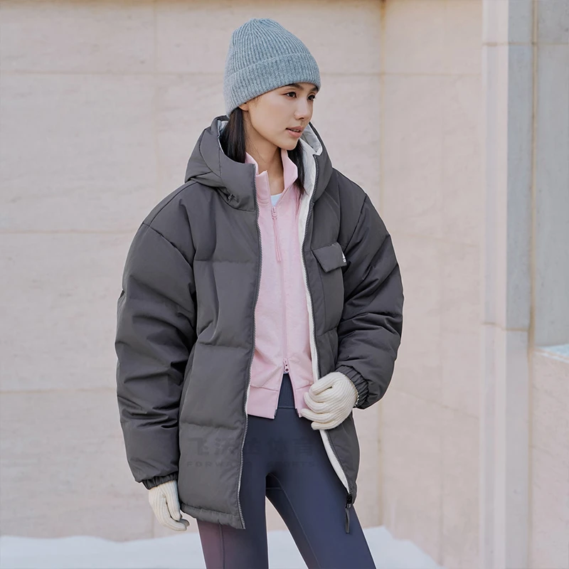 adidas/阿迪达斯拒水保暖双面穿休闲600蓬连帽鸭绒羽绒KQ5543