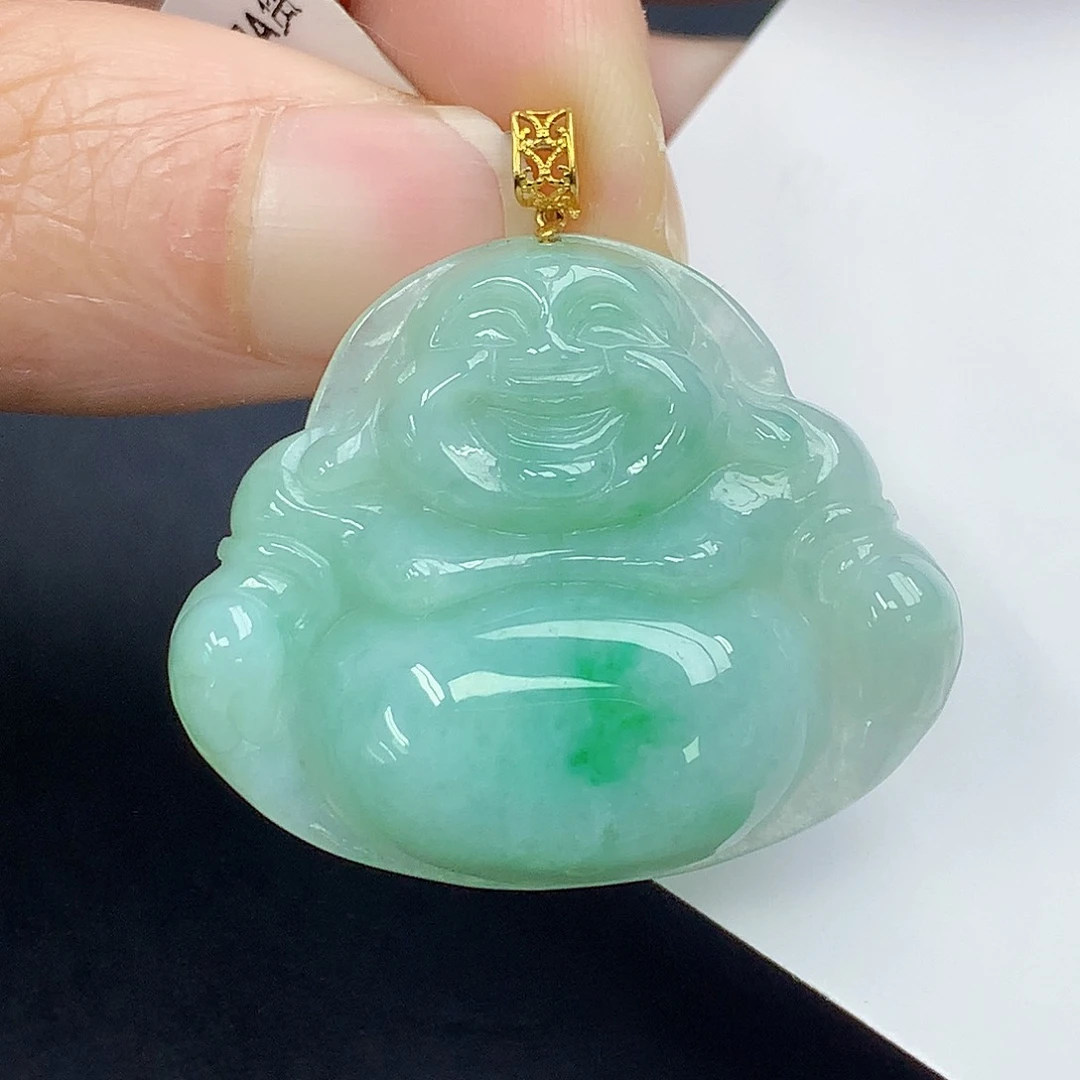 颈饰18K金镶嵌翡翠