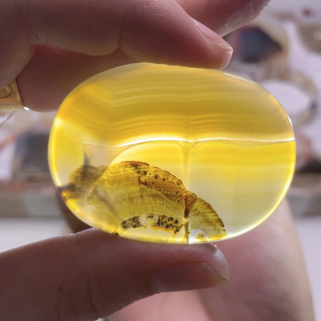 玛瑙/玉髓未镶嵌珠宝奇石