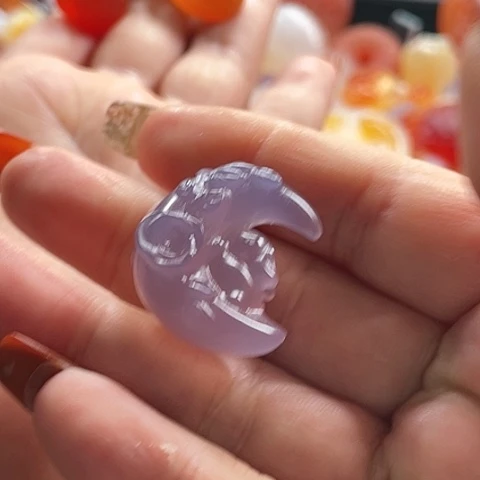 未镶嵌颈饰玛瑙/玉髓煜*