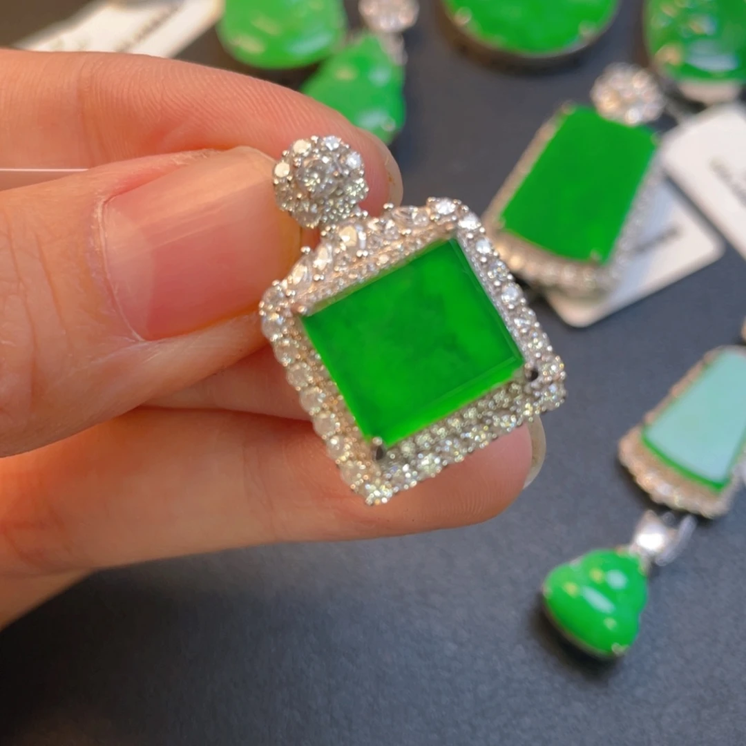 翡翠银S925镶嵌吊坠(不含链)