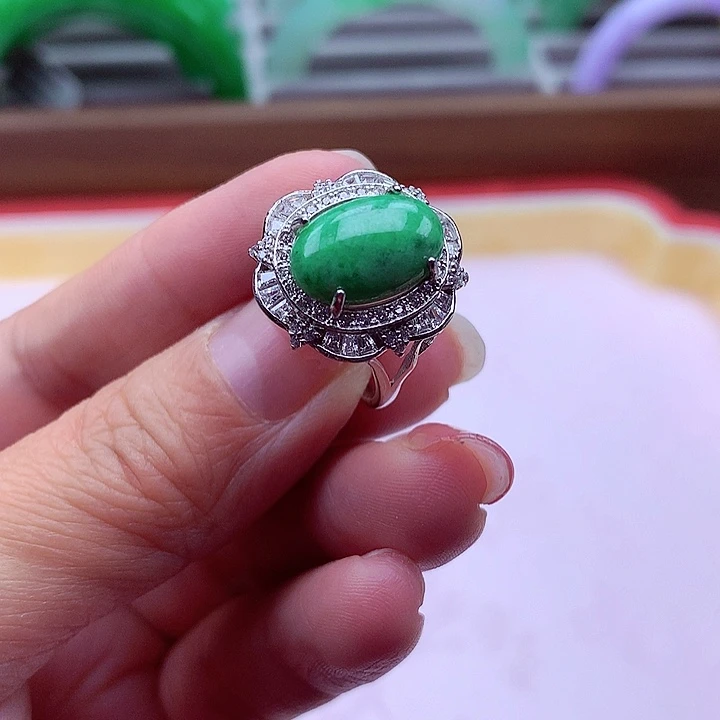 翡翠颈饰银S925镶嵌翡翠