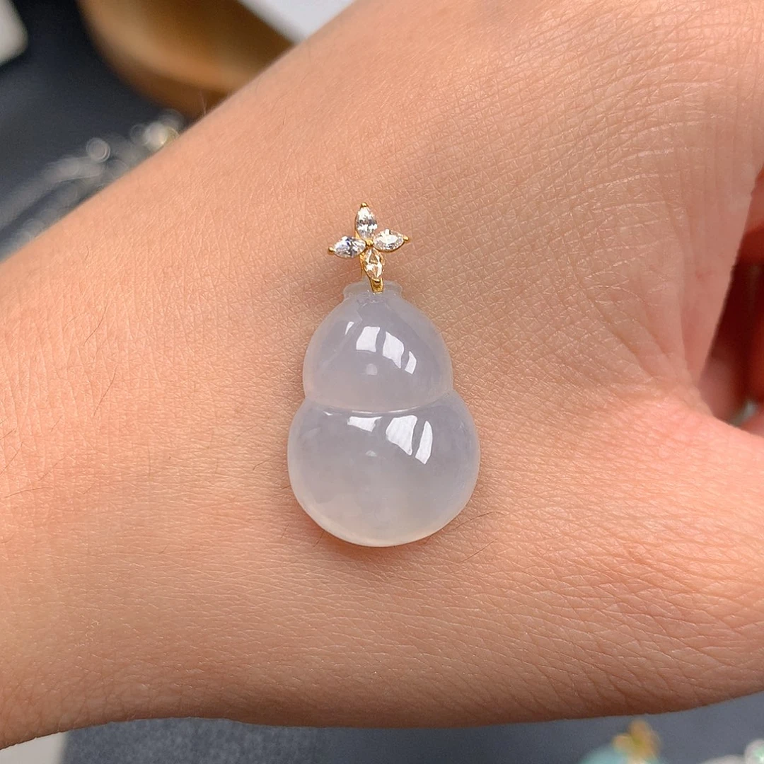 吊坠(不含链)18K金镶嵌翡翠