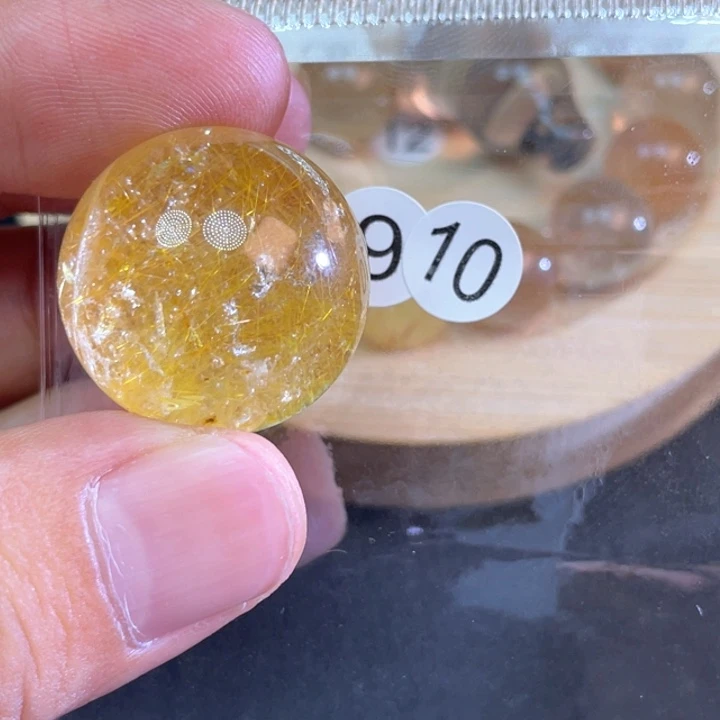 未镶嵌颈饰水晶M****)