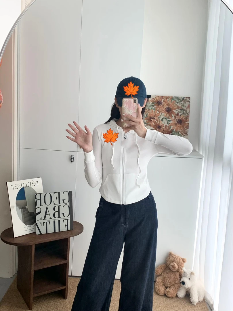 早秋新款螺纹连帽拉链外套