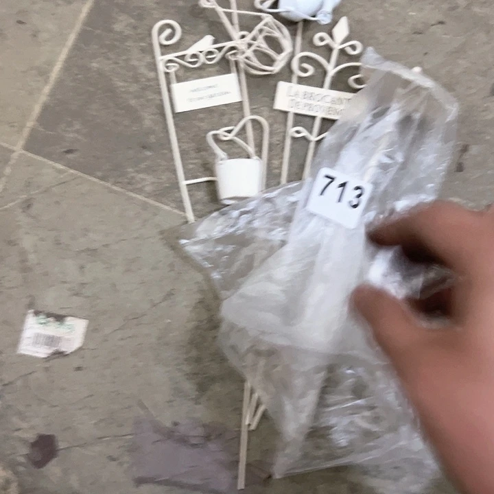 红陶拿**喵君知家居百货713