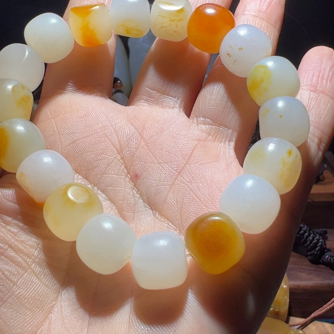 璞***玉和田玉未镶嵌颈饰